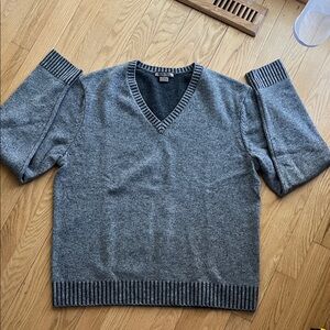 Amicale Gray V-Neck Sweater